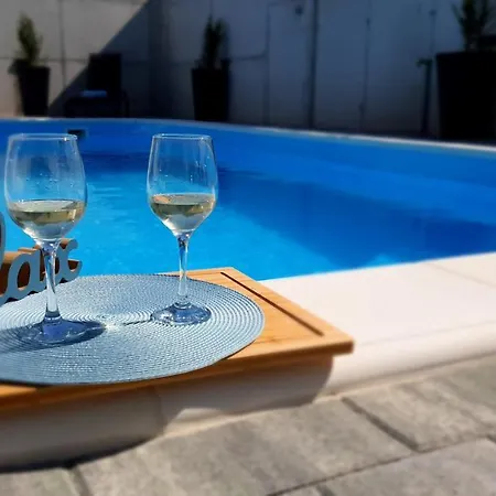 Apartment Ikas -sveti Filip I Jakov *